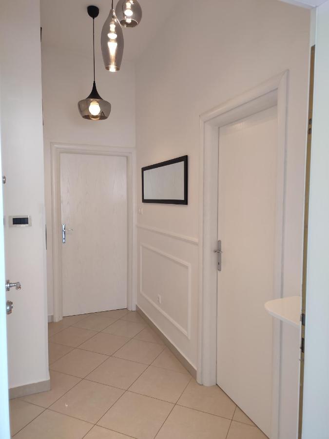 Apartman Moris Malinska Eksteriør billede